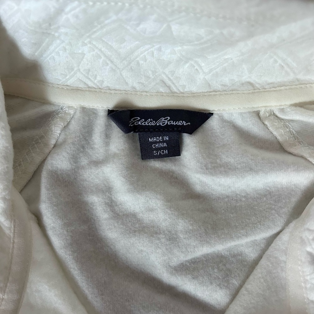 Eddie Bauer Women's Quarter Zip Polar Fleece Ivory Embossed. Size: Small - Picture 6 of 10